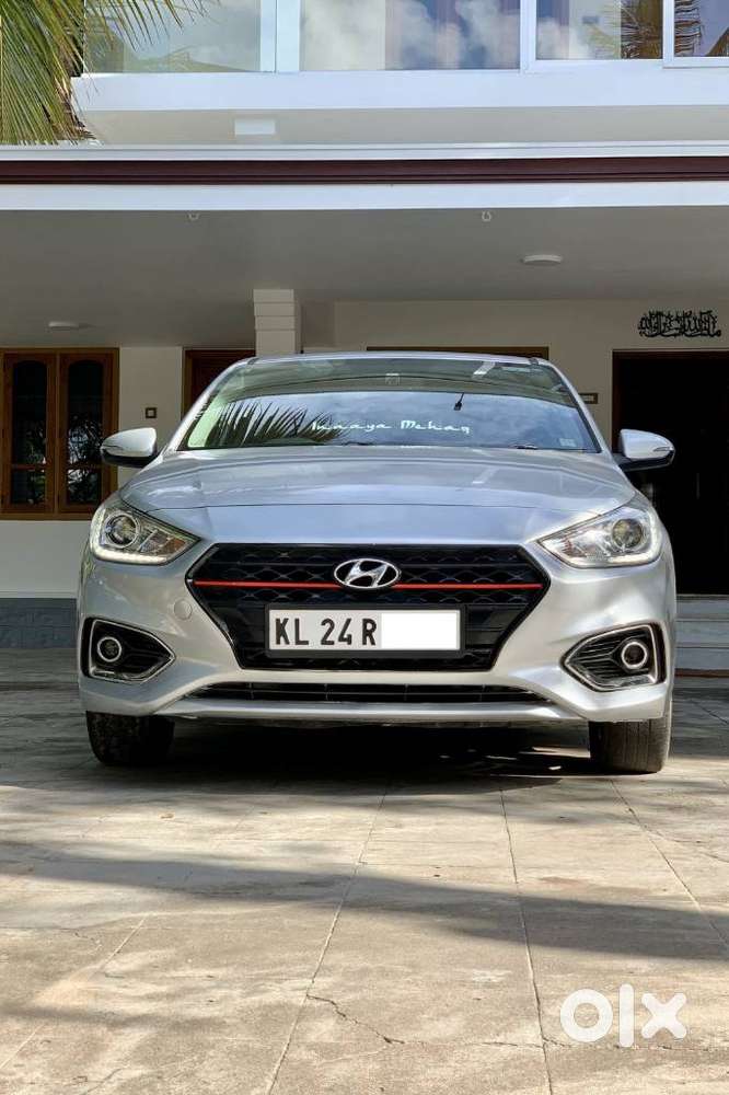 Hyundai Verna 1.6 Sx (o) Vtvt, 2018, Petrol