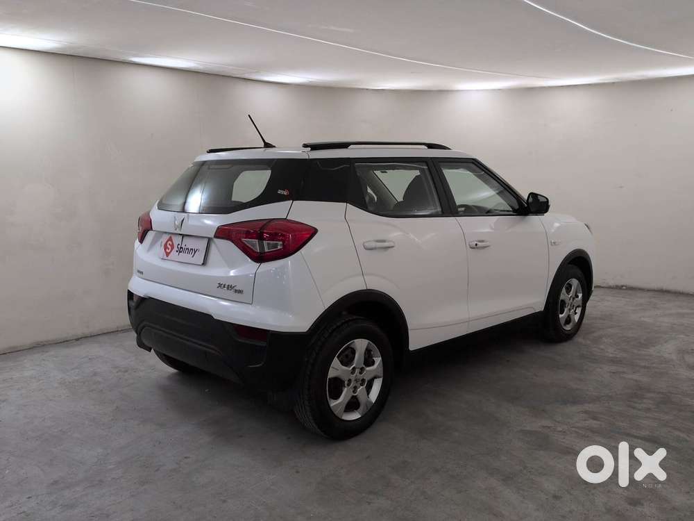 Mahindra Xuv300 1.2 W6 Amt Petrol, 2024, Petrol