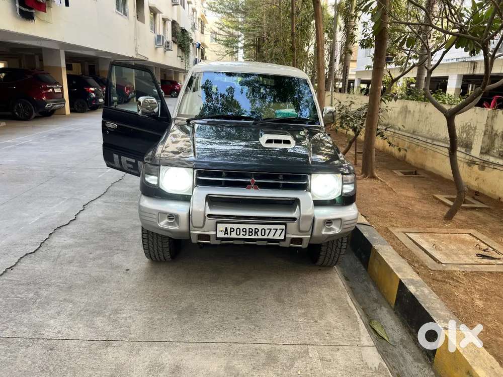 Mitsubishi Pajero Sfx-2008