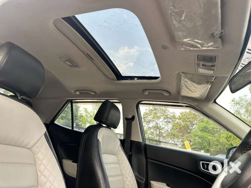 Hyundai Venue Sx (o) Mt 1.5 Diesel, 2023, Diesel