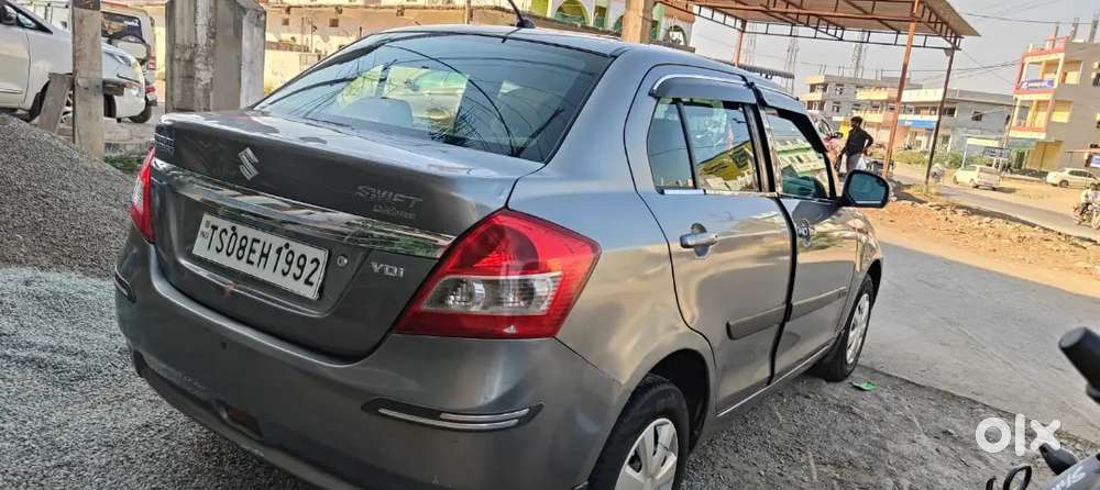 Maruti Suzuki Swift Dzire 2015 Diesel Manual
