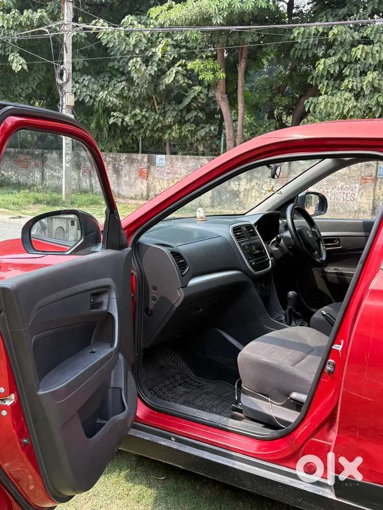 Maruti Suzuki Brezza Ldi 2017