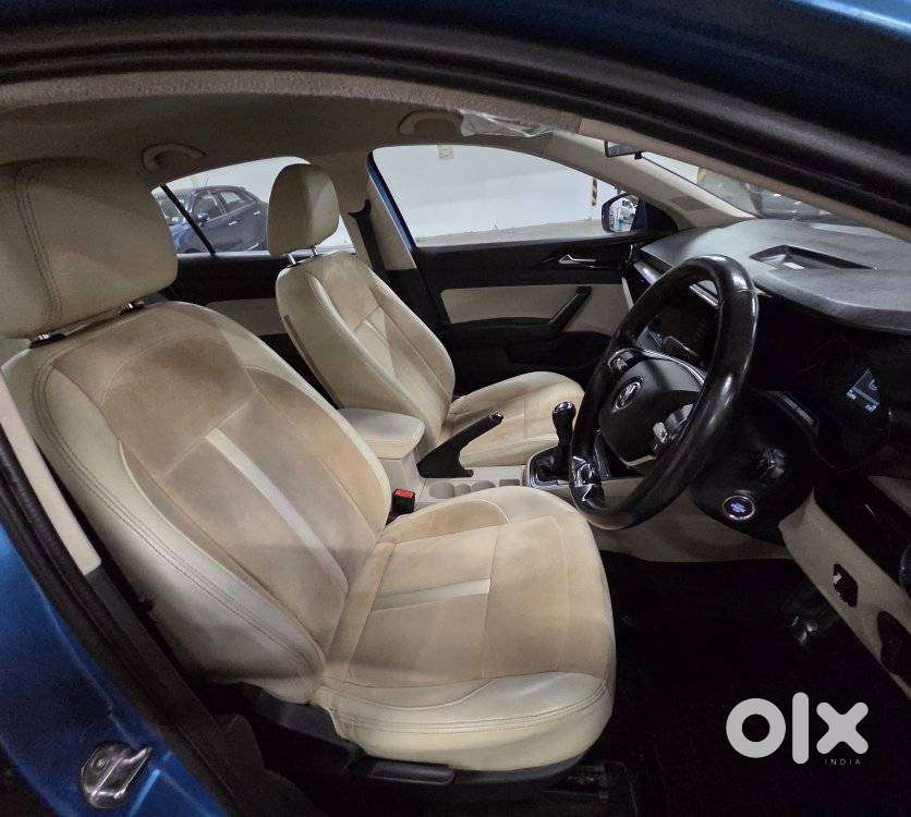 Skoda Slavia 1.0 Ambition Tsi, 2022, Petrol