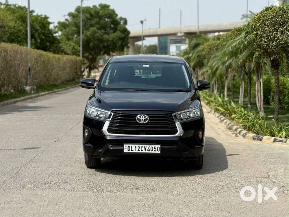 Toyota Innova Crysta [2020-ongoing] 2.4 Gx 7 Str, 2022, Diesel