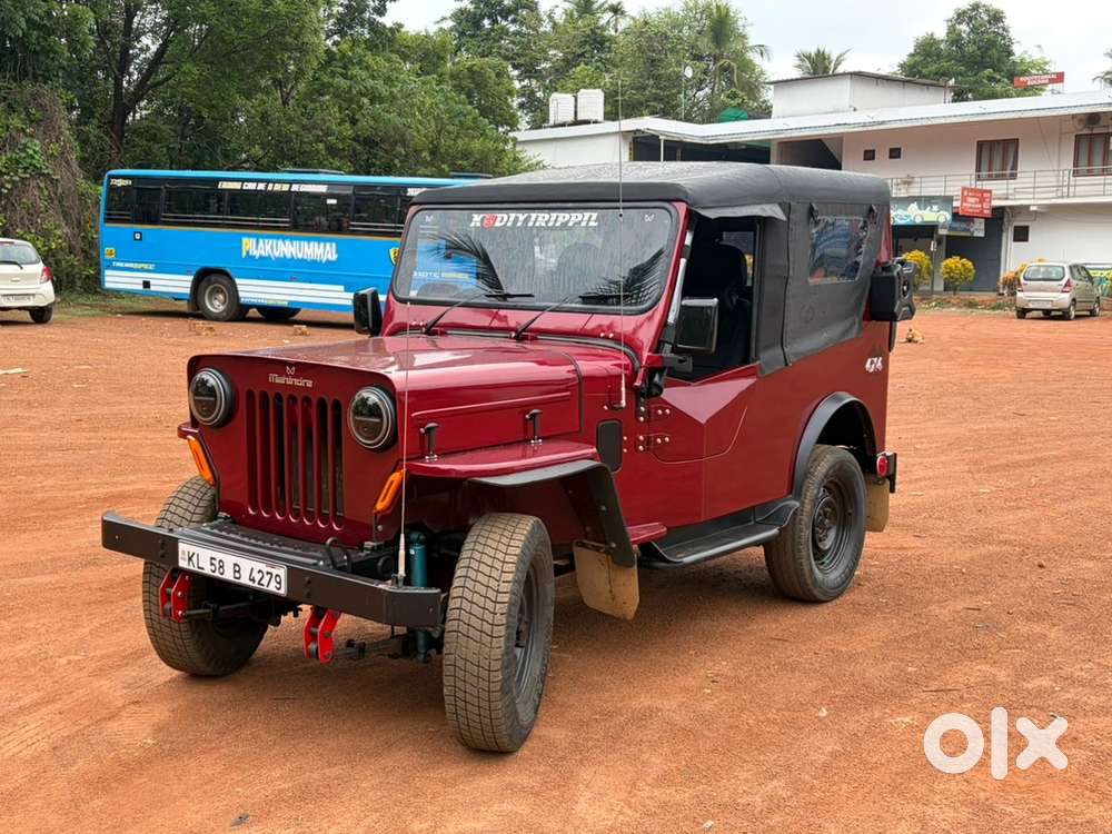 Mahindra Jeep 2009 Diesel Well Maintained