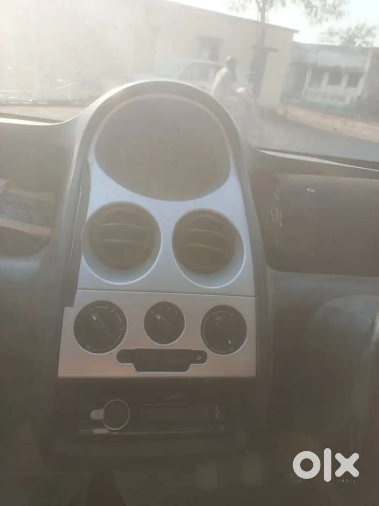 Tata Nano Xe Petrol 2017