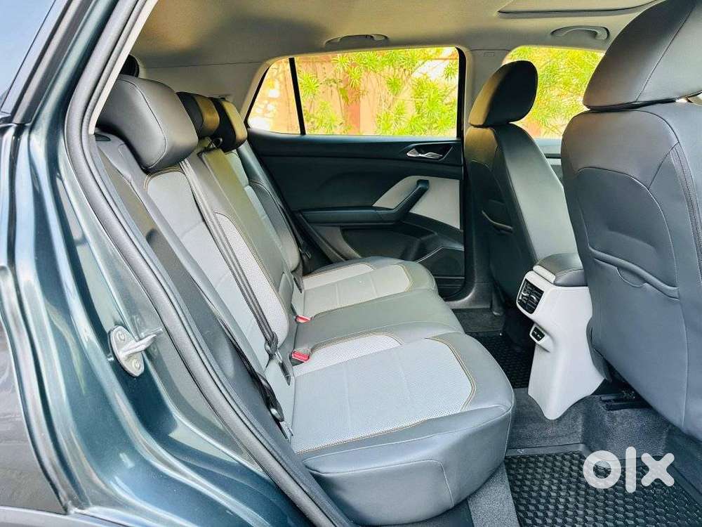 Skoda Kushaq 1.0 Tsi Style At (6 Airbags), 2022, Petrol