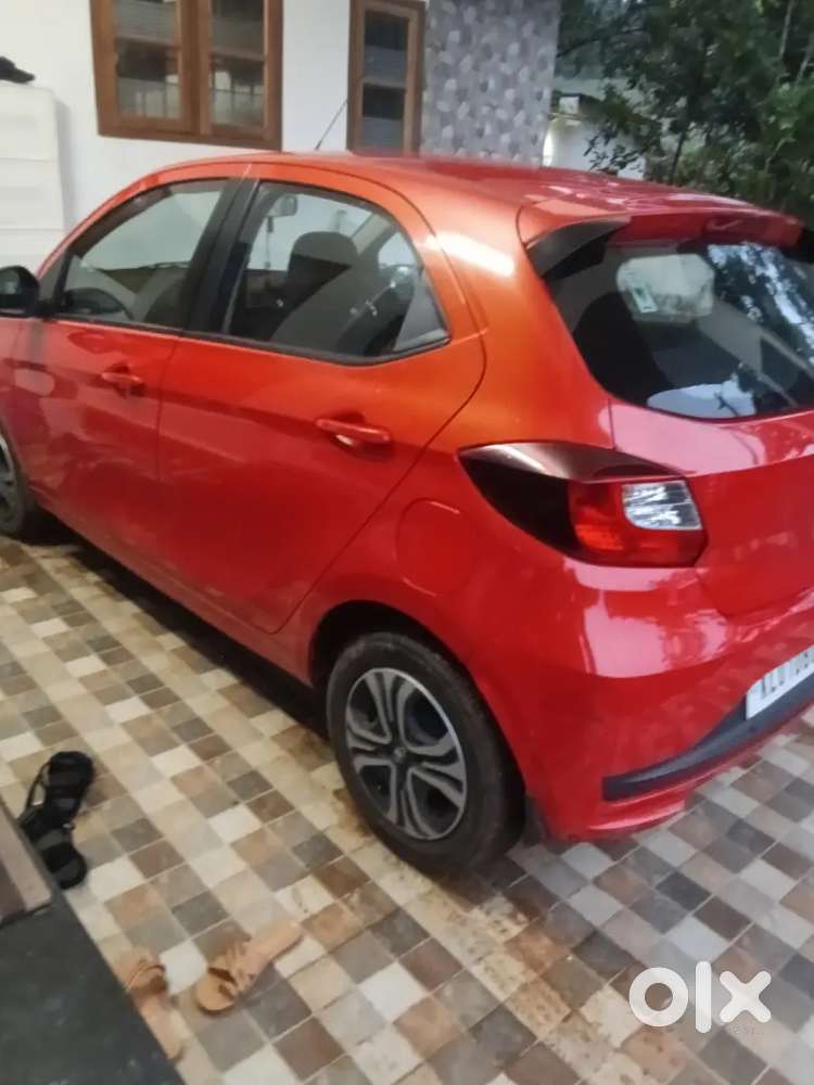 Tata Tiago 2024 Petrol Well Maintained