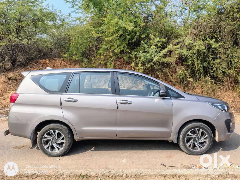 Toyota Innova Crysta 2021 Diesel 110000 Km Driven