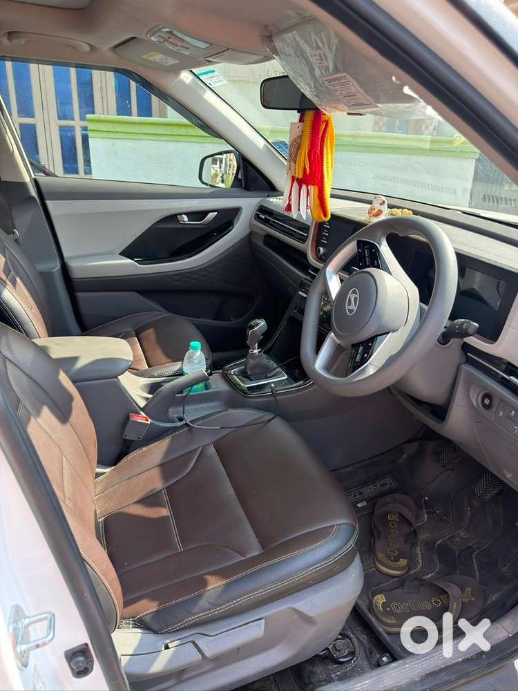 Hyundai Creta 2025 Petrol Well Maintained