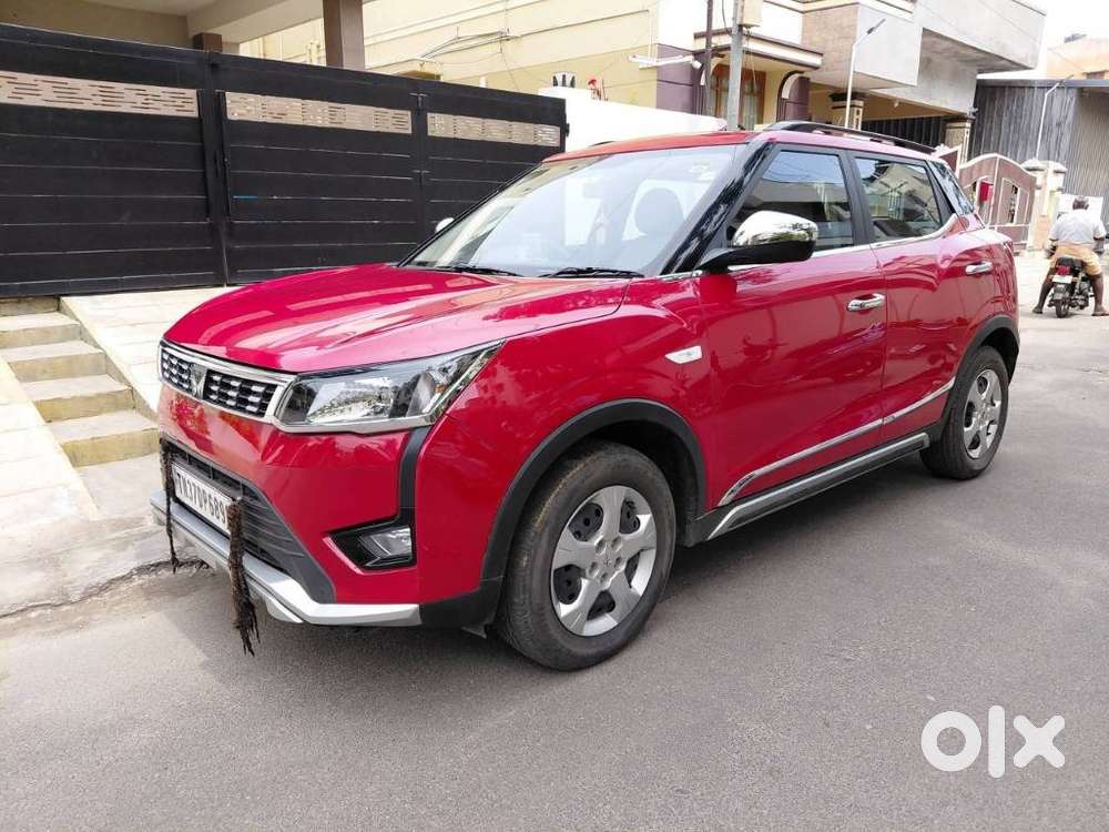 Mahindra Xuv300 W6, 2022, Petrol