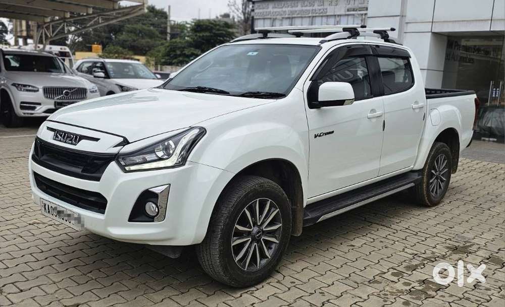 Isuzu V-cross Z Prestige 4x4 At, 2022, Diesel