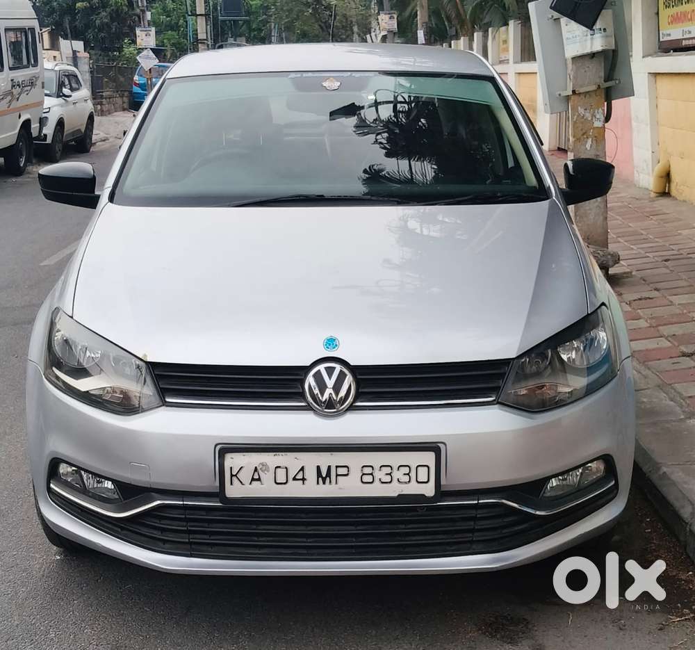 Volkswagen Polo Petrol Highline 1.6l, 2015, Diesel