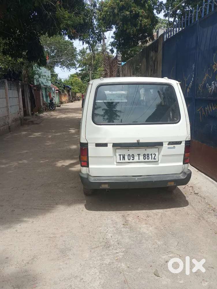 Maruti Suzuki Omni 2001