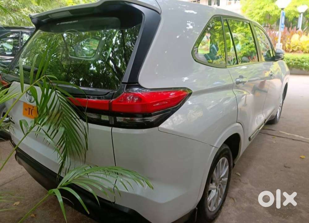 Toyota Innova Hycross 2.0 G-slf 7 Str, 2024, Petrol