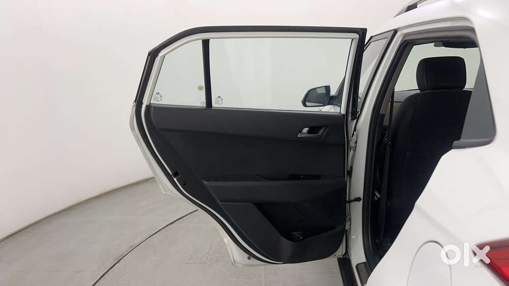 Hyundai Creta 1.6 Sx Plus Petrol At, 2016, Petrol