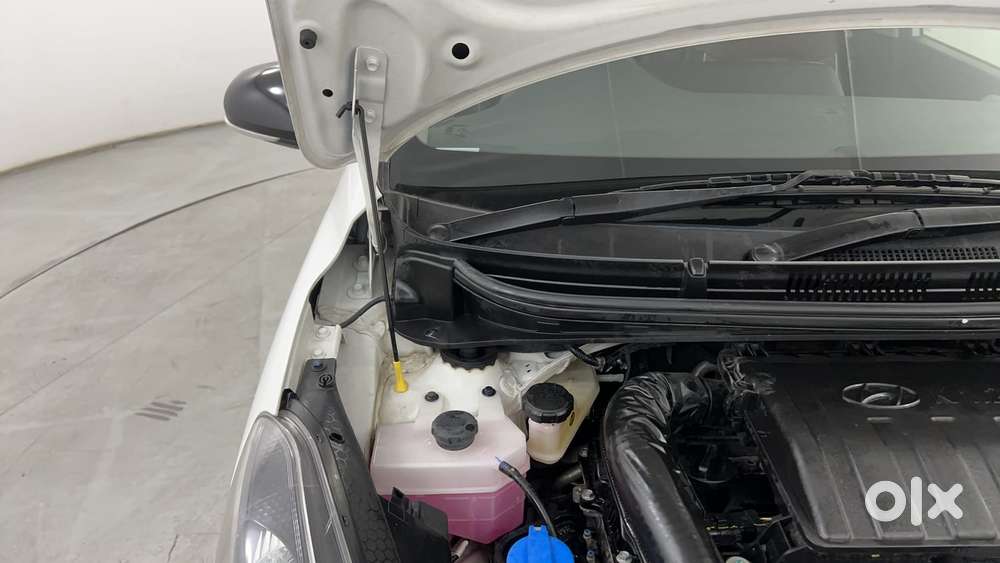 Hyundai Aura 1.2 Sx Cng, 2024, Cng & Hybrids