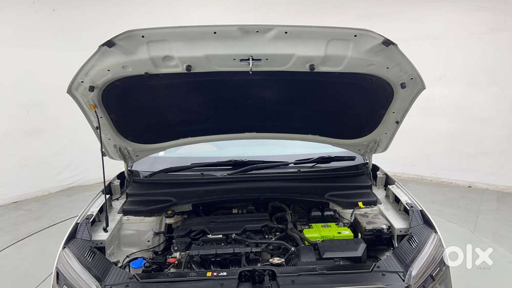 Hyundai Alcazar Platinum, 2022, Petrol