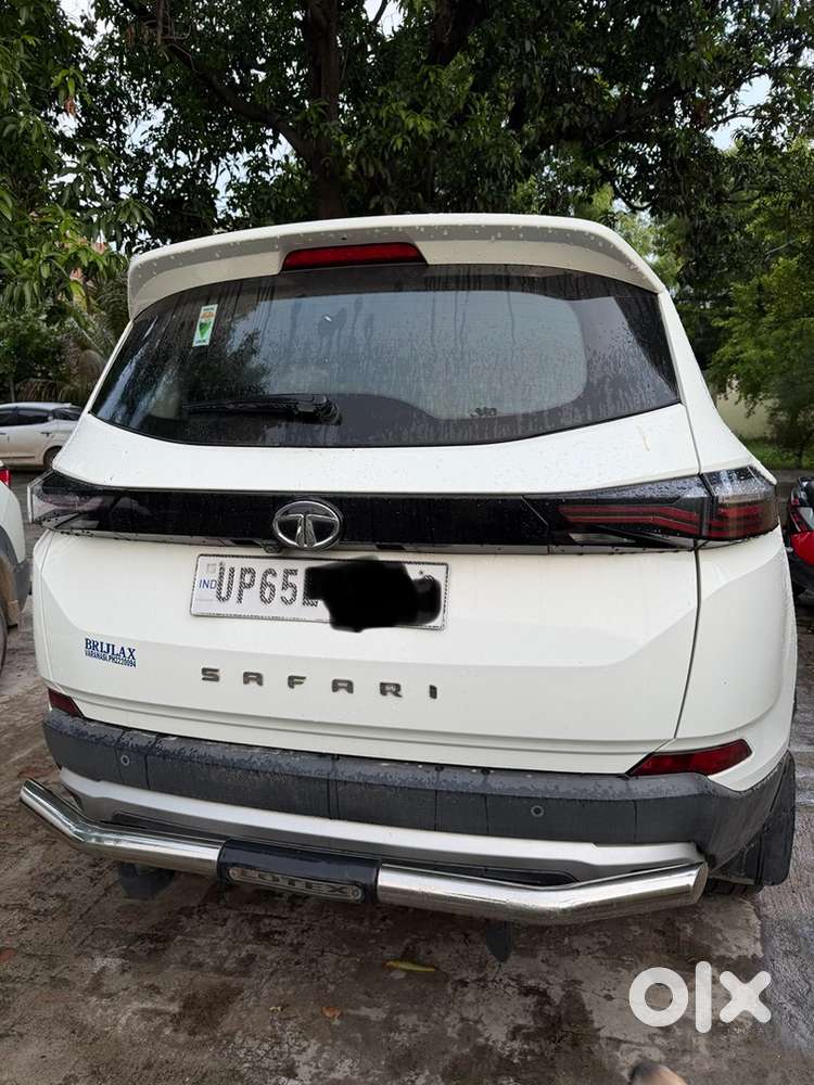 2021 Tata Safari Diesel Manual