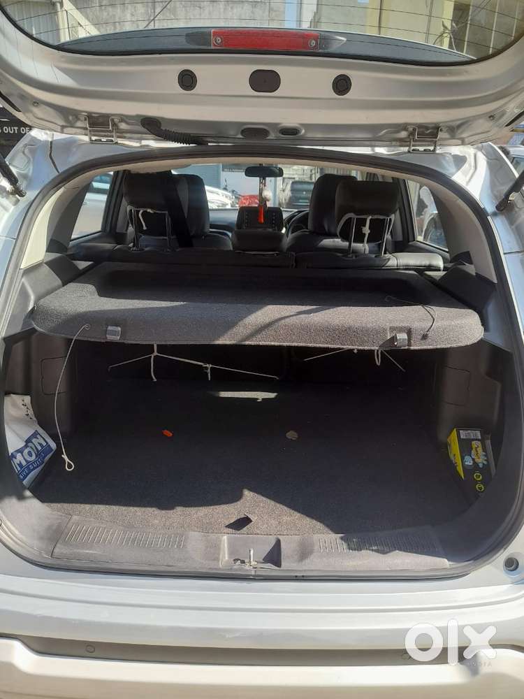 Maruti Suzuki Grand Vitara 1.5 Delta Smart Hybrid, 2024, Petrol