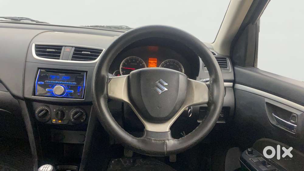 Maruti Suzuki Swift 2011-2014 Vxi, 2013, Petrol