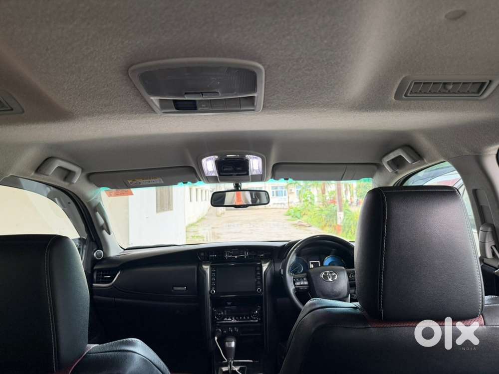 Toyota Fortuner Leader Edition 2025