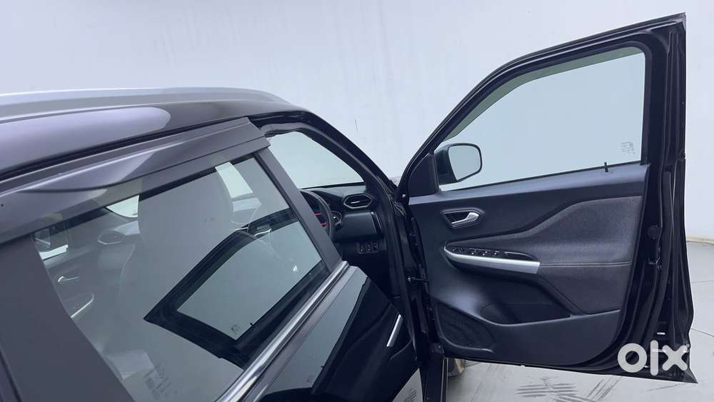 Nissan Magnite 1.0 Xv Premium Turbo Cvt, 2023, Petrol