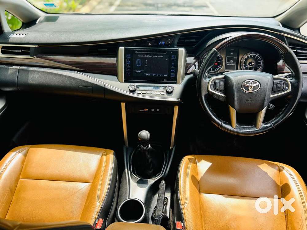 Toyota Innova Crysta 2.4 Vx Mt, 2019, Diesel