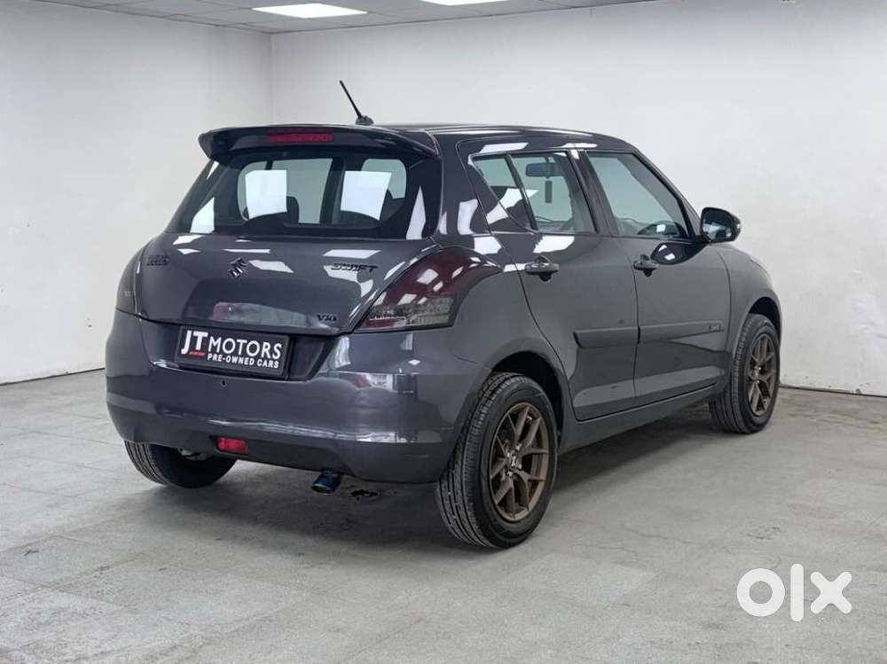 Maruti Suzuki Swift Vxi Bsiv, 2017, Petrol