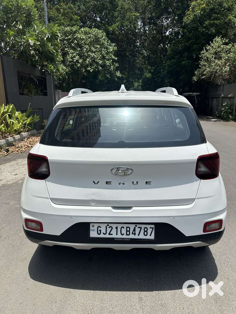 Hyundai Venue S Plus Mt 1.2 Kappa, 2020, Petrol