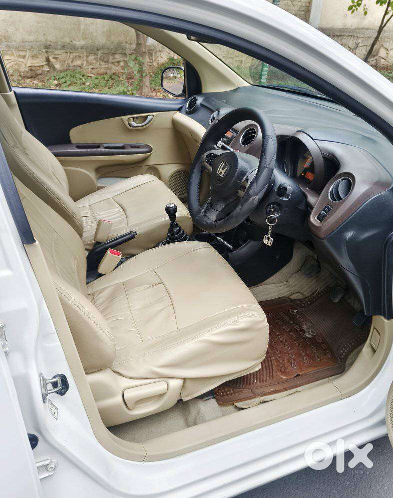 Honda Brio Vx (o) Mt, 2012, Petrol