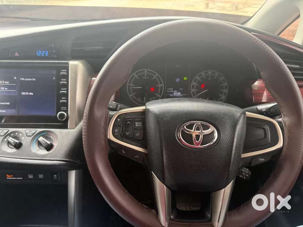 Toyota Innova Crysta [ ] 2.4 Gx At 7 Str, 2022, Diesel
