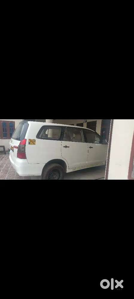 Toyota Innova 2014 Model