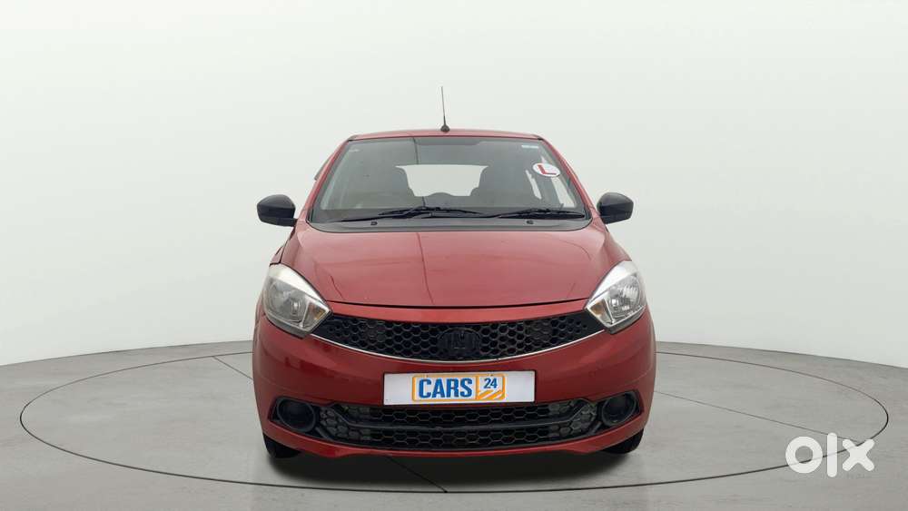 Tata Tiago 1.2 Revotron Xta, 2017, Petrol