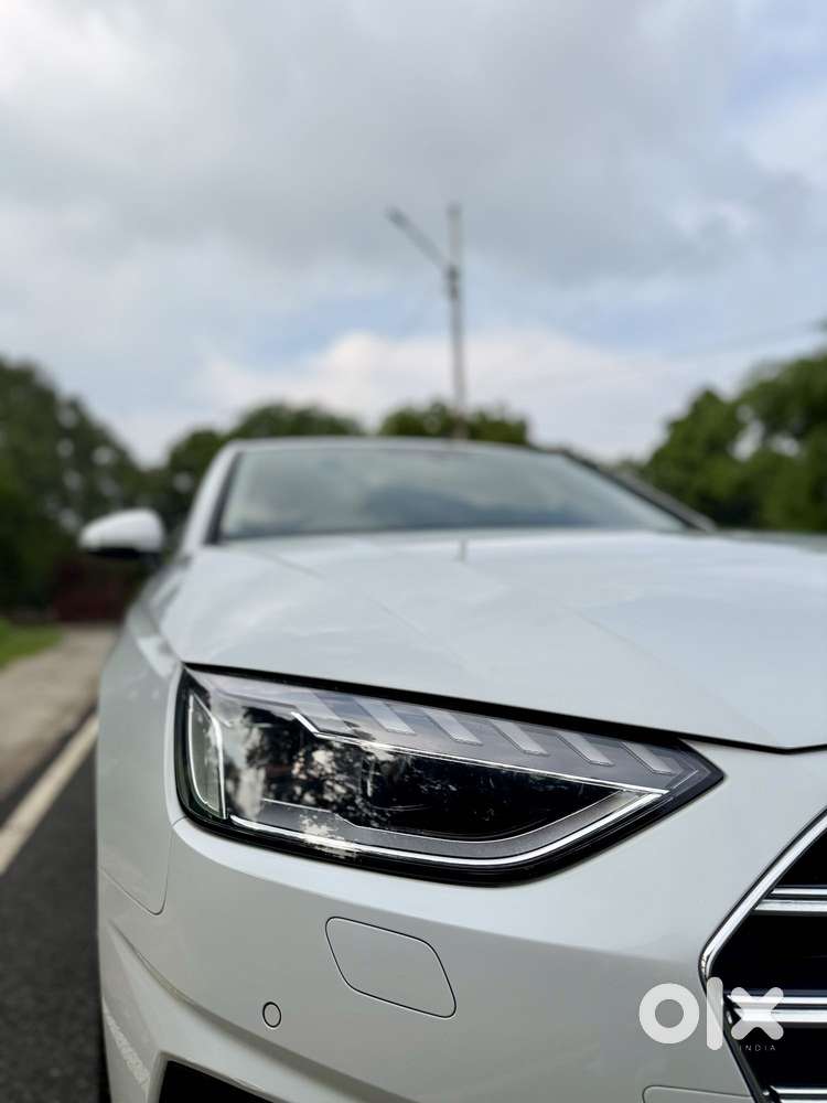 Audi A4 2.0 Technology 40 Tfsi, 2025, Petrol