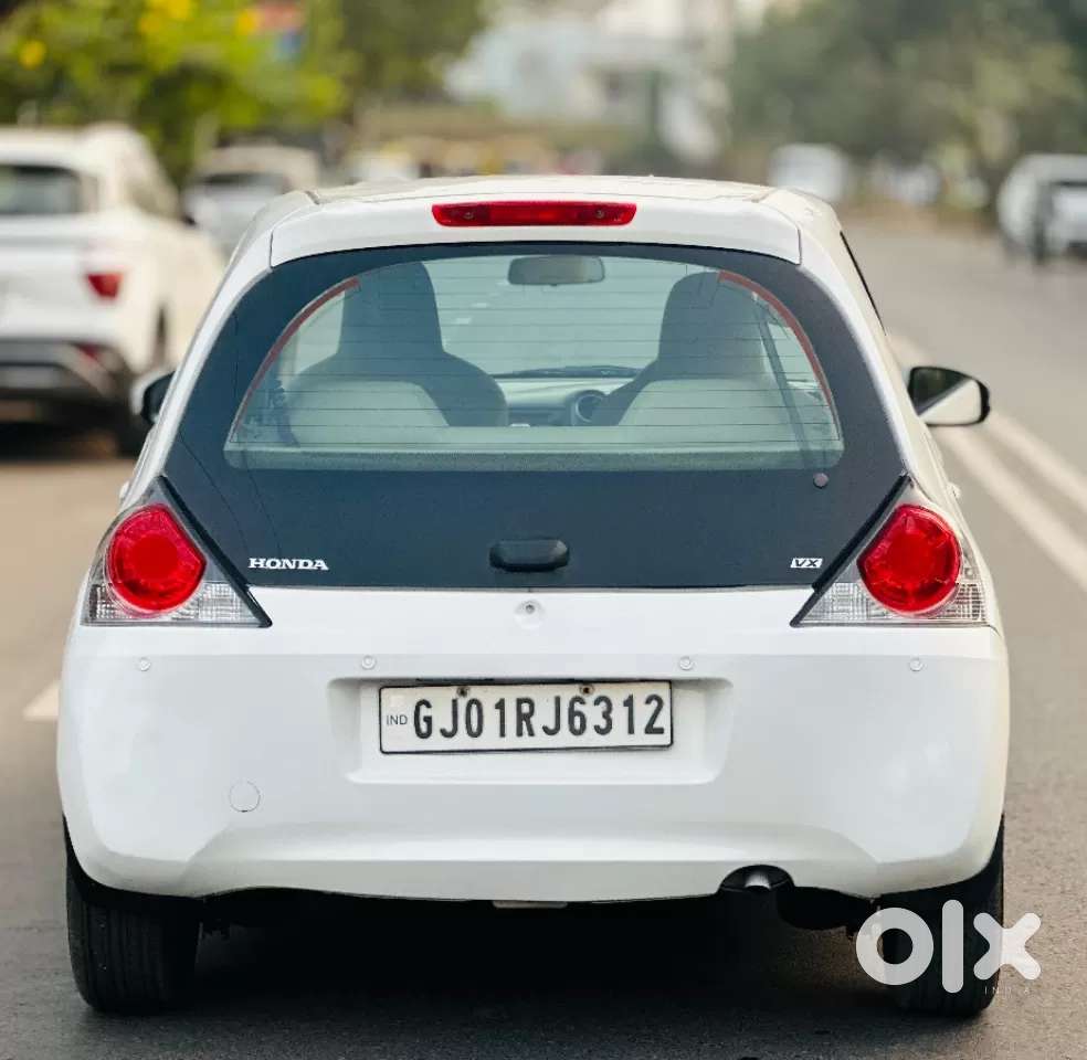 Honda Brio Vx Mt, 2015, Petrol