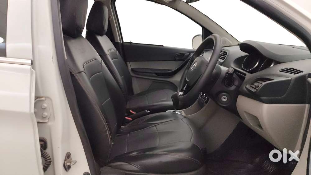 Tata Tiago 1.2 Revotron Xza, 2019, Petrol