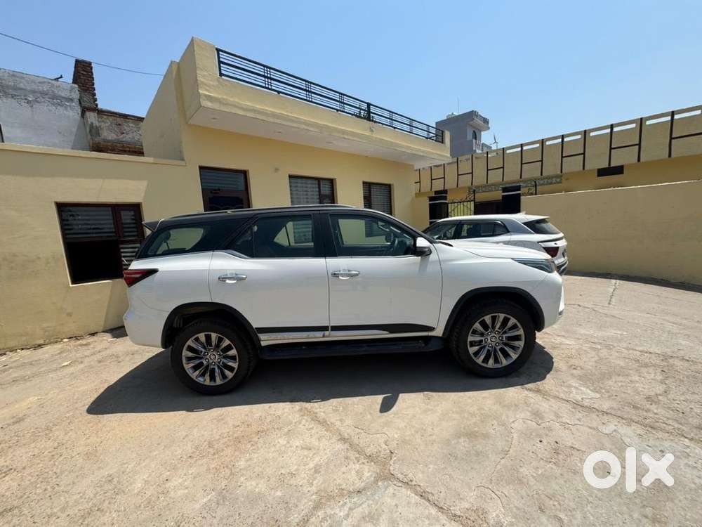 Toyota Fortuner November 2025 Diesel 8000 Km Driven