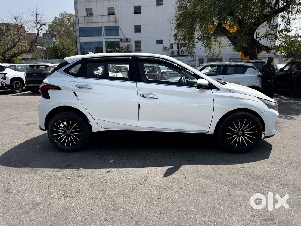Hyundai I20 Sportz 1.2 Mt, 2021, Petrol
