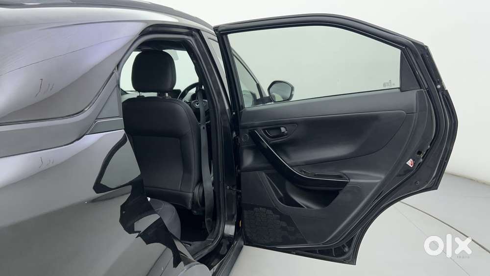 Tata Nexon 1.5 Revotorq Xza Plus (l) Dark Edition, 2022, Diesel