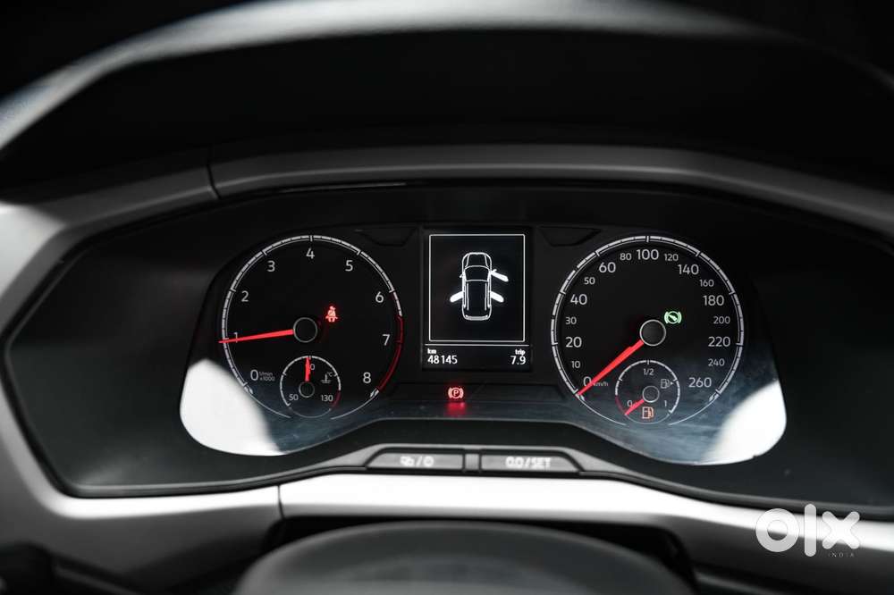 Volkswagen Taigun 1.0 Tsi Highline At, 2022, Petrol