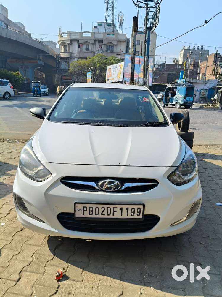 Hyundai Verna, 2013, Diesel