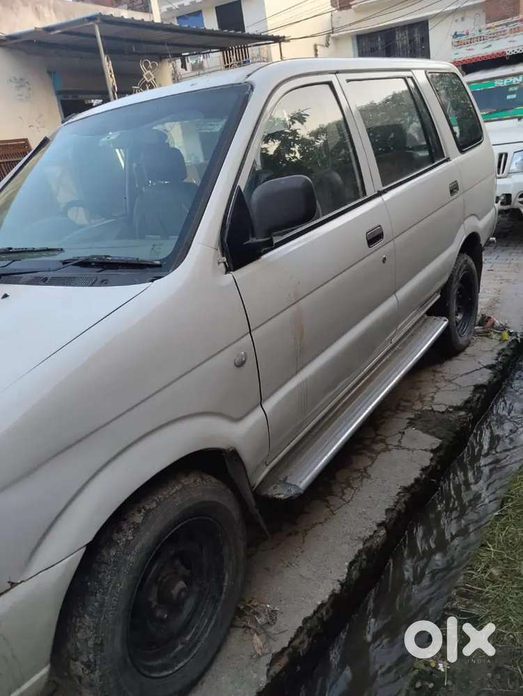 Chevrolet Tavera 2012 Neo 7-seater
