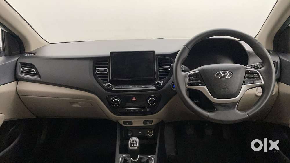 Hyundai Verna 1.5 Mpi Mt Sx (o), 2022, Petrol