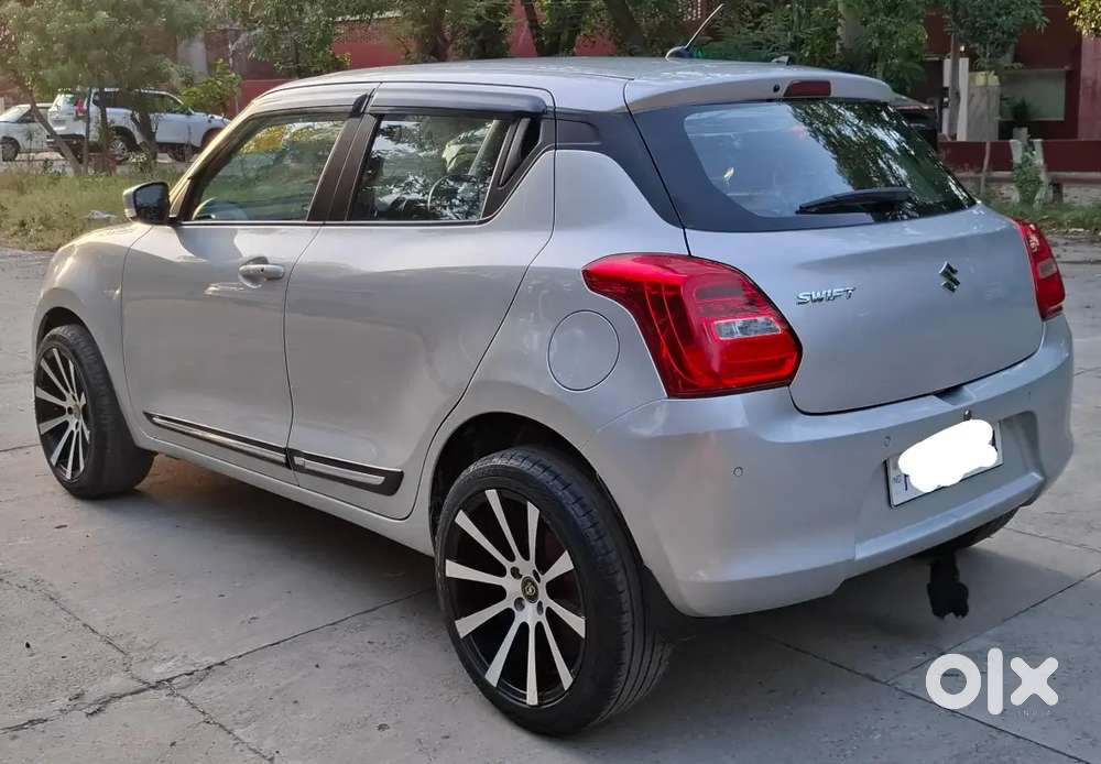 Maruti Suzuki Swift 2022 Petrol 26000 Km Driven