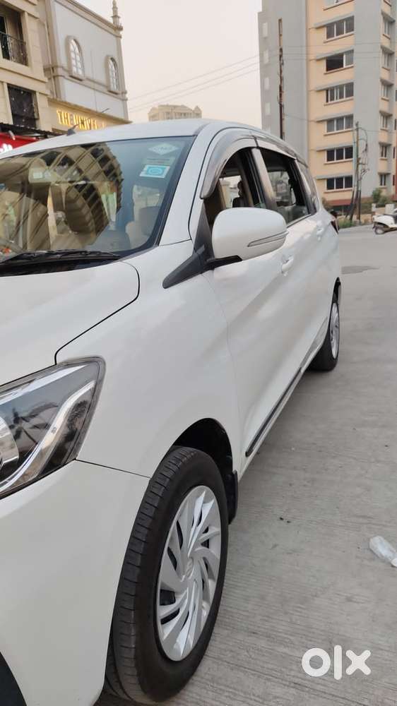 Maruti Suzuki Ertiga 2022-2023 Vxi Cng, 2022, Cng & Hybrids