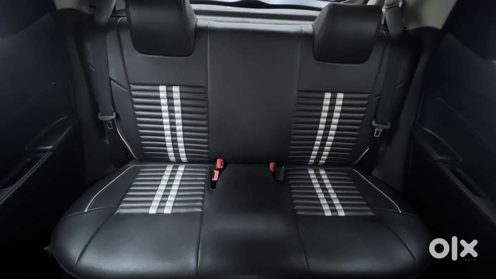 Maruti Suzuki Swift Amt Vvt Vxi, 2018, Petrol