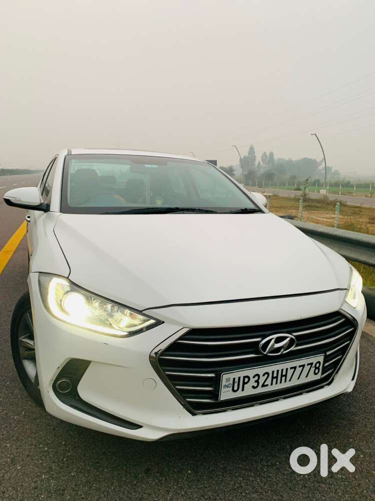 Hyundai New Elantra 2016 Petrol Well Maintained