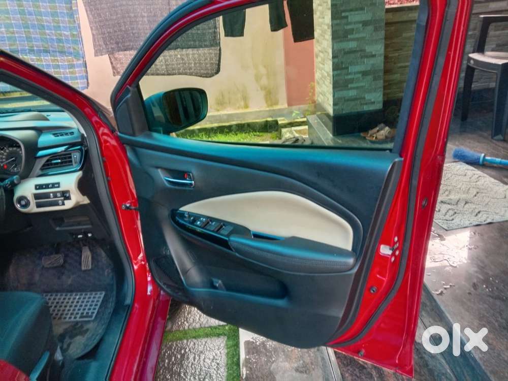 Automatic,360 Degree Camera, Cruise Control,top Variant..