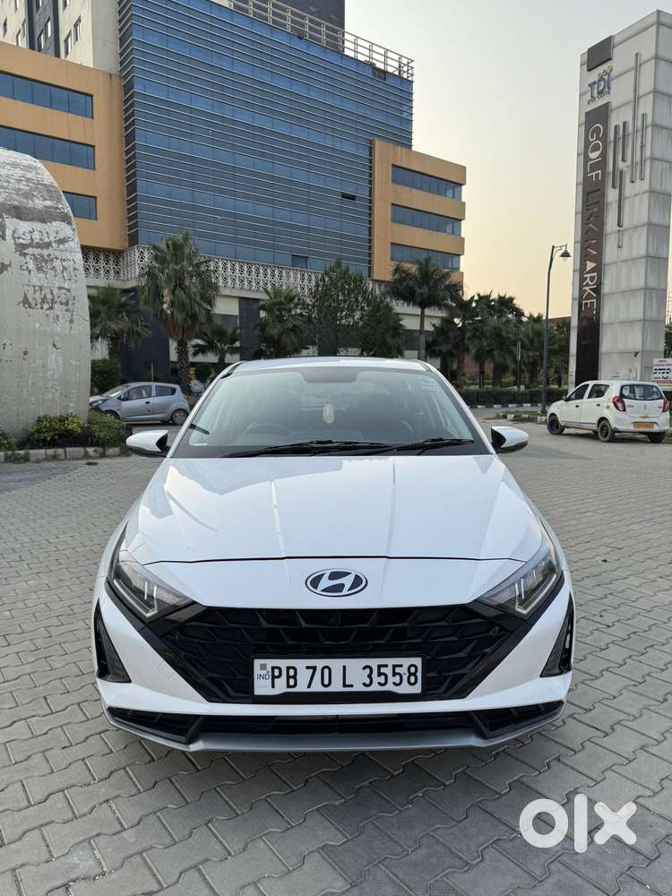 Hyundai Elite I20 1.2 Asta (o) Dual Tone, 2024, Petrol